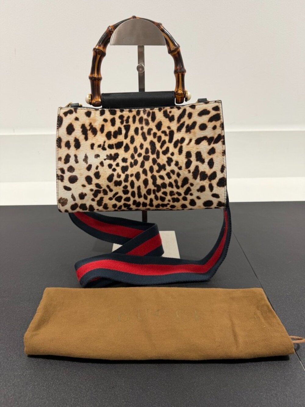 Gucci Nymphaea Leopard-Print Calf Hair Bamboo Top Handle / Shoulder Bag (JB1563)